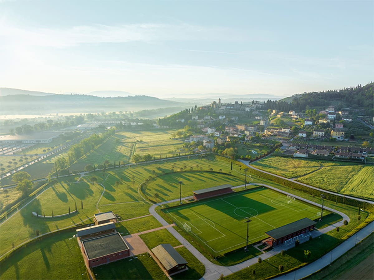 Монумент человеческому достоинству