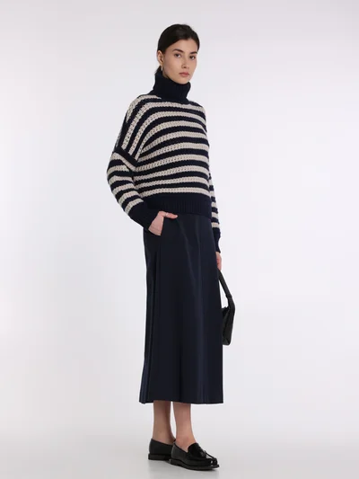 Свитер цвет бежево-синий — превью 4