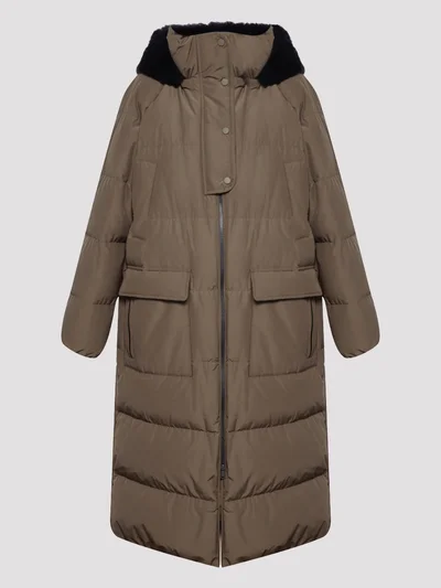 Пуховик цвет коричневый — превью 1