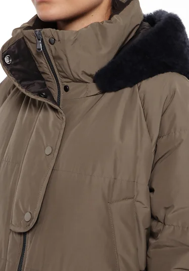 Пуховик цвет коричневый — превью 5