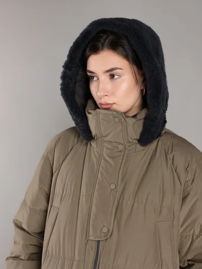 Пуховик цвет коричневый — превью 6