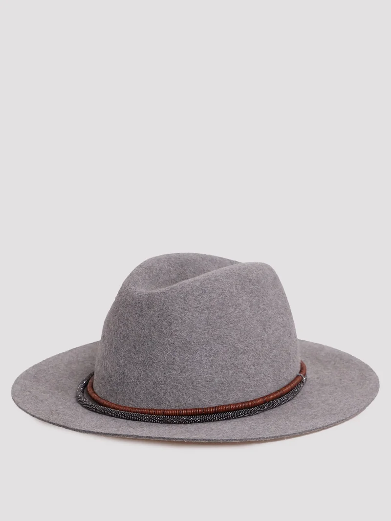 Шляпа цвет серый