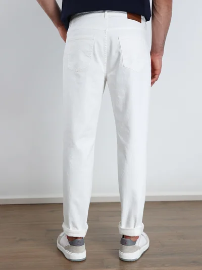 Джинсы цвет белый — превью 4