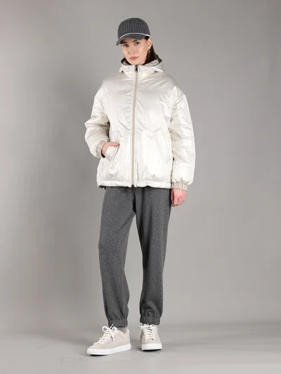 Пуховик цвет жемчужный — превью 3