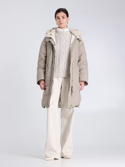 Пуховик цвет бежевый — превью 3