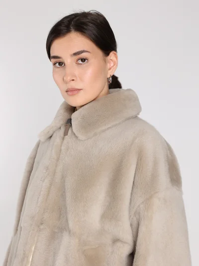 Дубленка цвет бежевый — превью 4