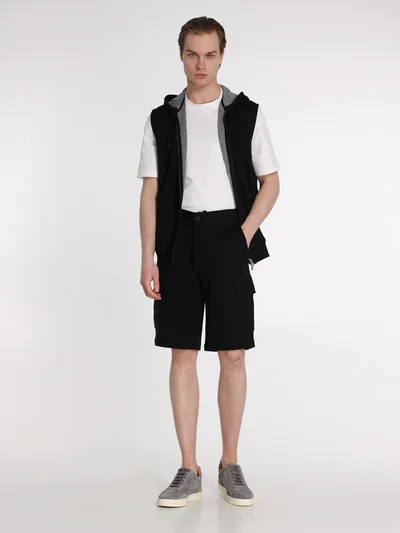 Жилет цвет черный — превью 2