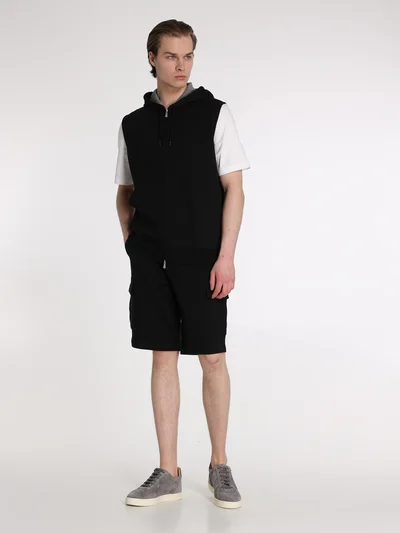 Жилет цвет черный — превью 5