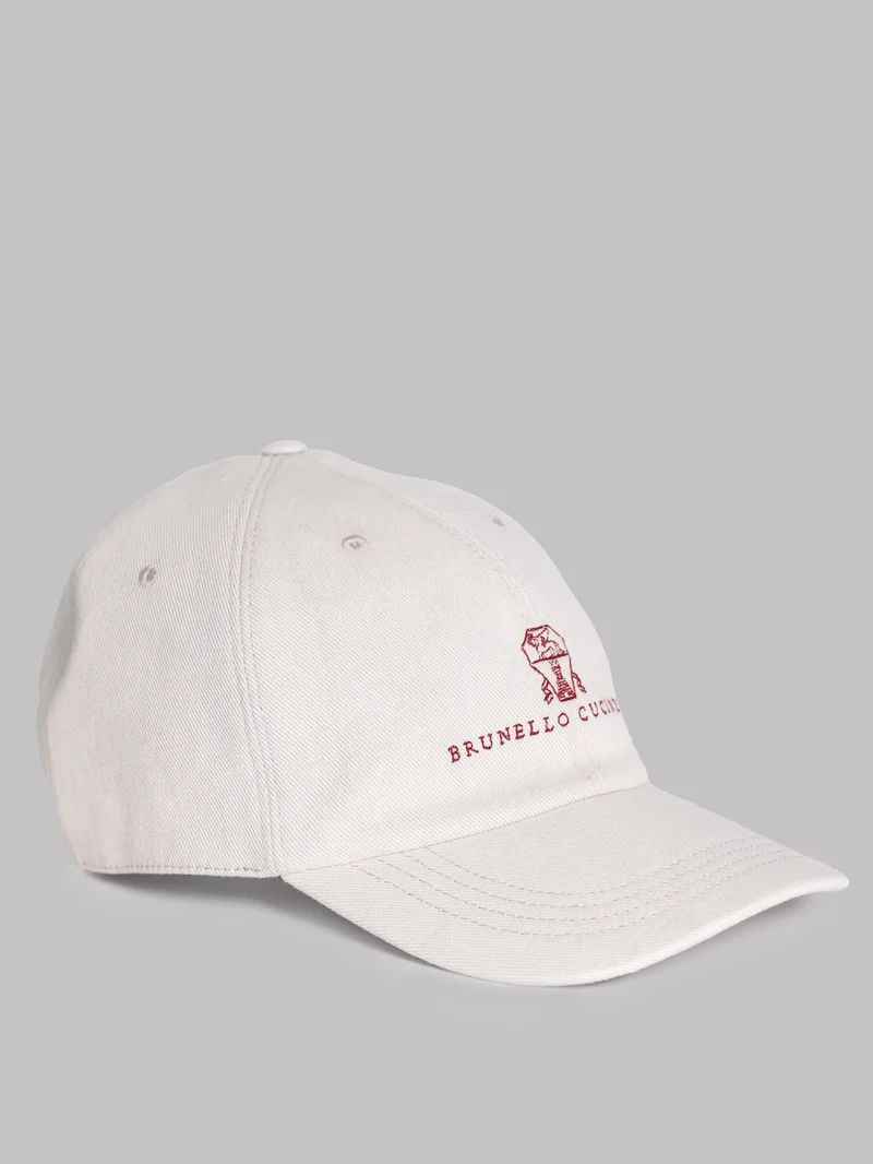 Бейсболка цвет молочный