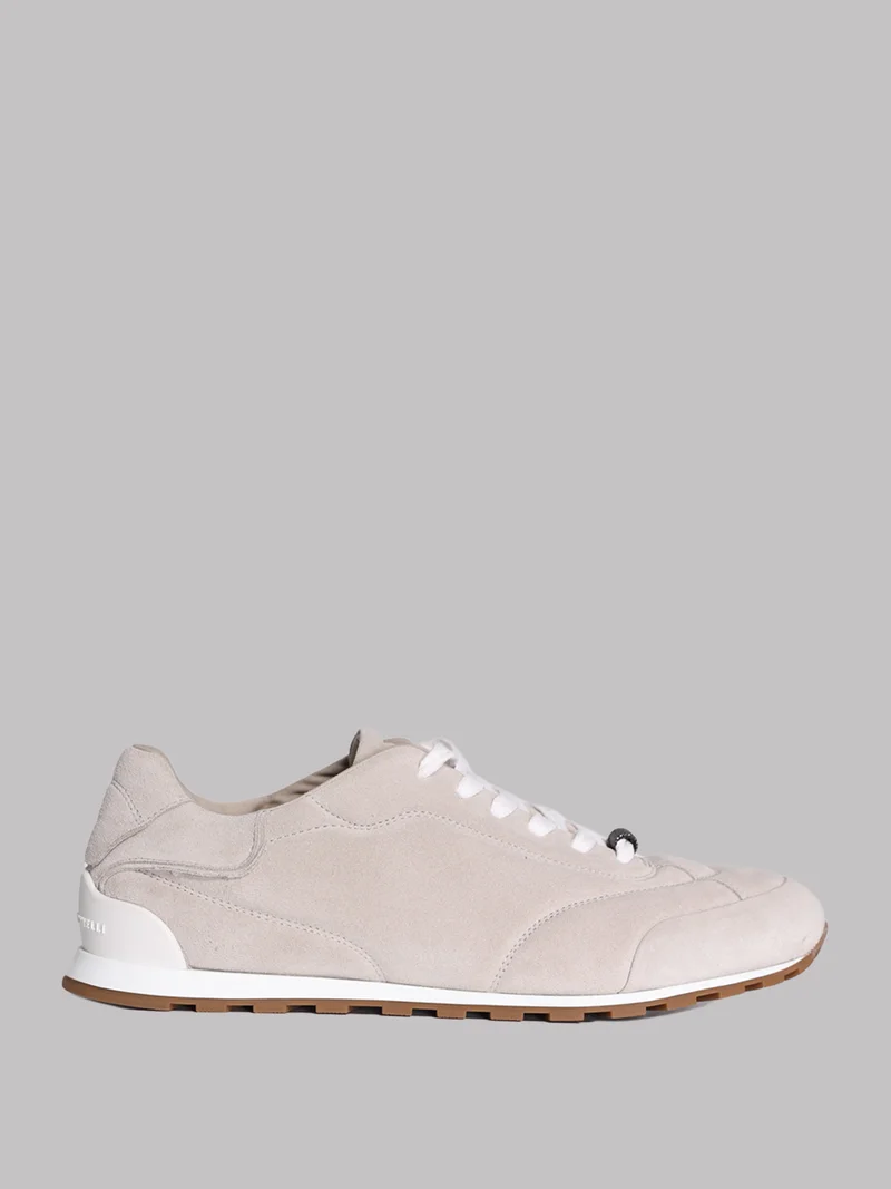 Кроссовки цвет светло-серый