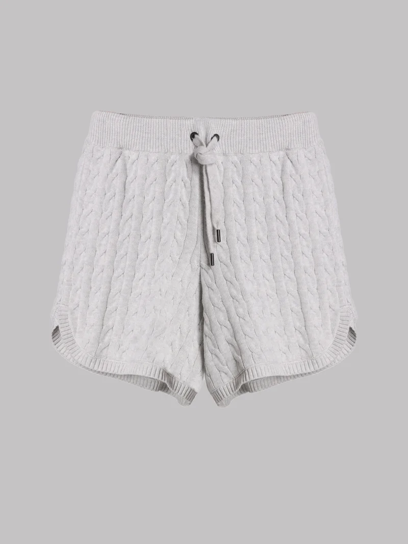 Шорты цвет светло-серый