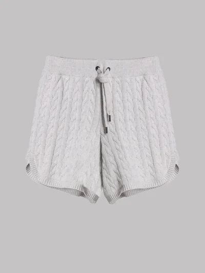 Шорты цвет светло-серый — превью 1