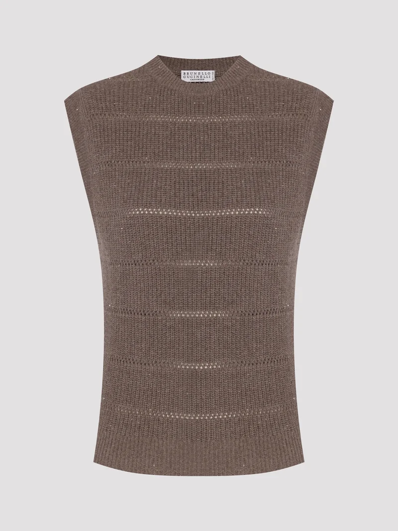 Жилет цвет светло-коричневый