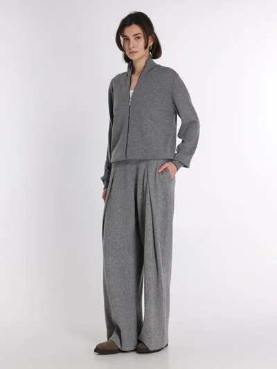 Брюки цвет серый — превью 2