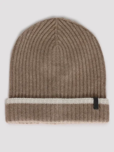 Шапка цвет бежевый — превью 1