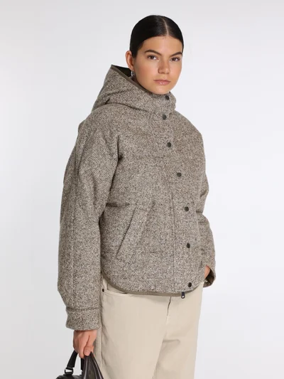 Пуховик цвет бежевый — превью 2