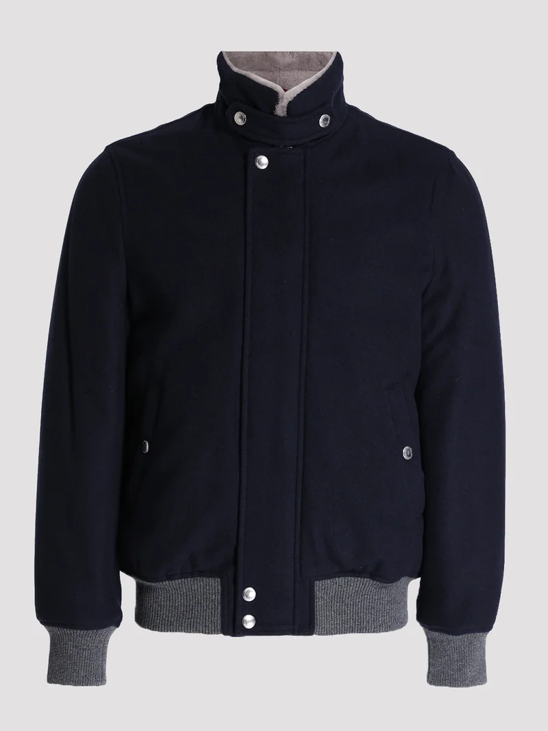 Куртка цвет синий