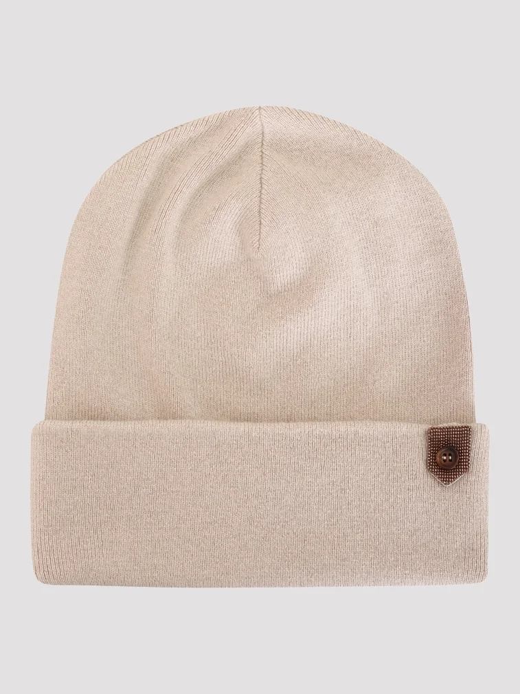 Шапка цвет белый